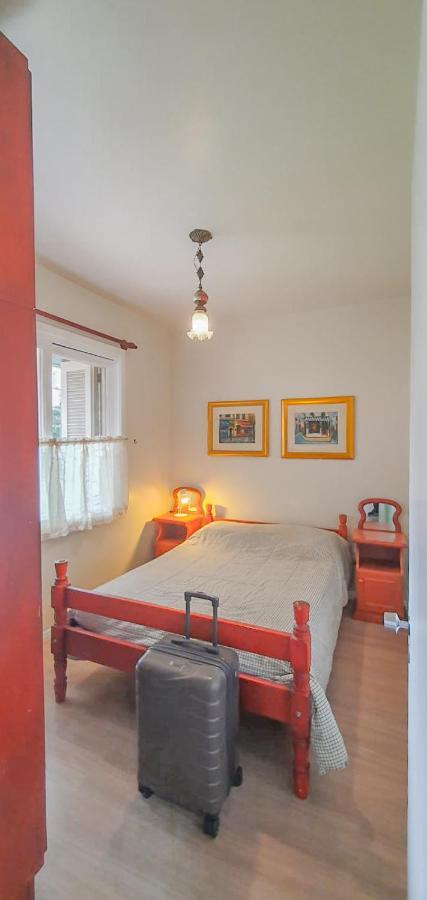 Duplex Floresta Negra - Sua Base Perfeita Em Gramado! Otima Localizacao Lagonegro 500M - 02 Quartos E 02 Banheiros Para Familia Em Condominio Fechad0, Cozinha Completa Com Garagem E Portaria 24H Esterno foto